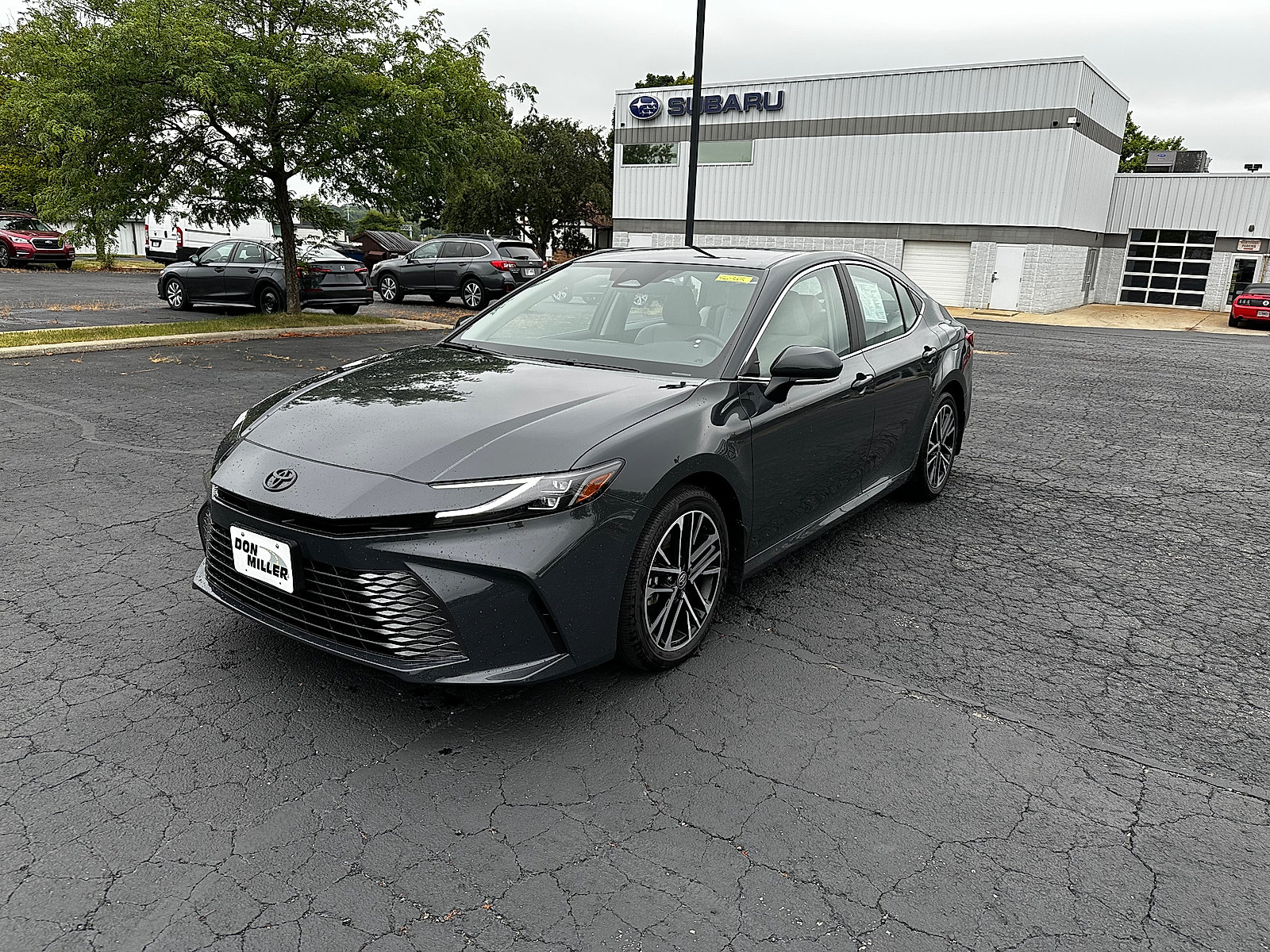 Used 2026 Toyota Camry XLE FWD image 7
