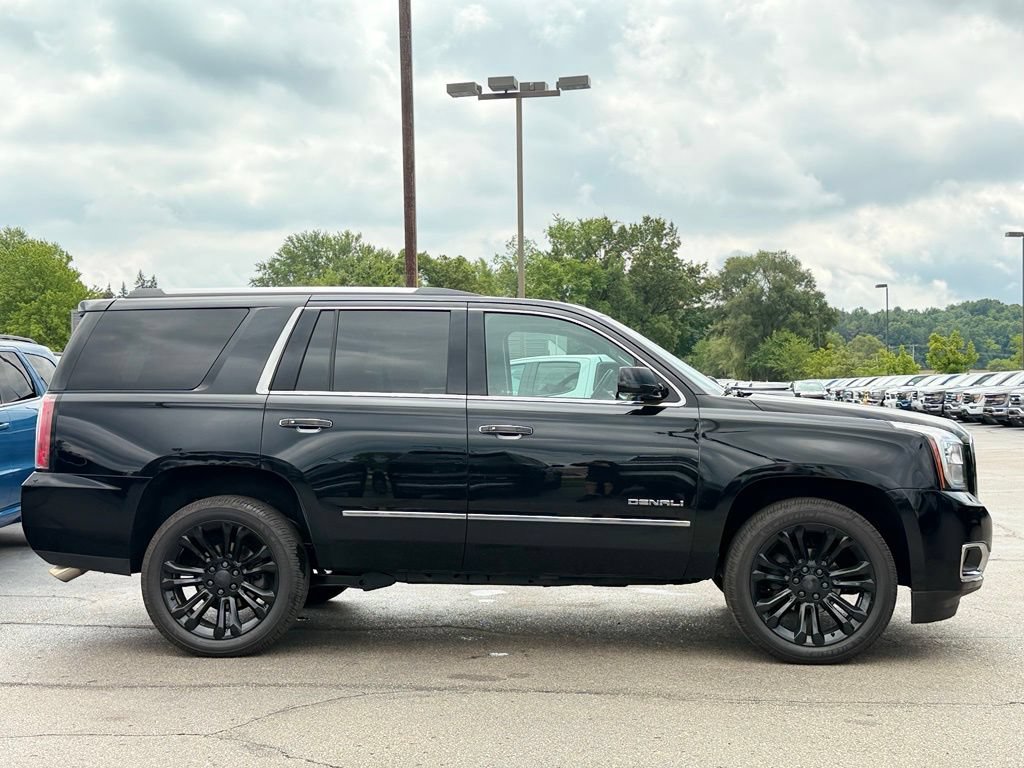 Used 2018 GMC Yukon Denali w/ Denali Ultimate Package AWD/4WD image 35