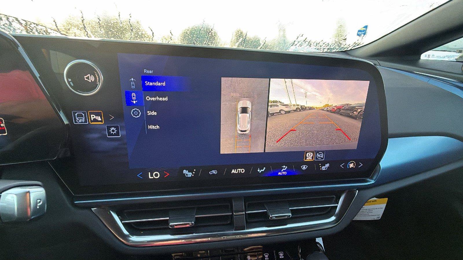 New 2026 Chevrolet Equinox EV LT FWD image 26