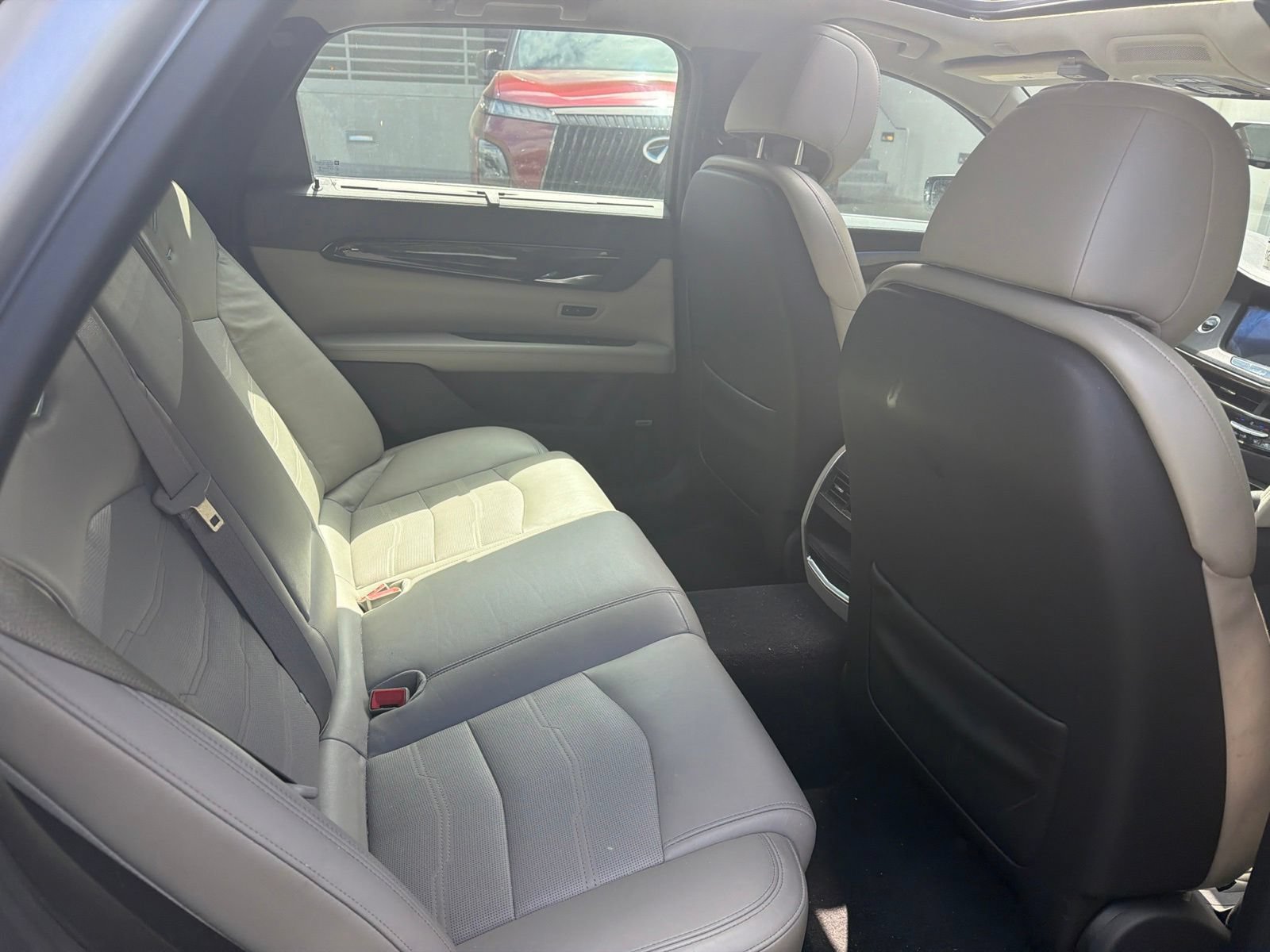 Used 2017 Cadillac CT6 Luxury AWD/4WD image 7
