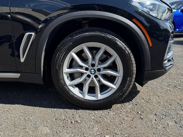 Used 2019 BMW X5 xDrive40i w/ Convenience Package AWD/4WD image 9
