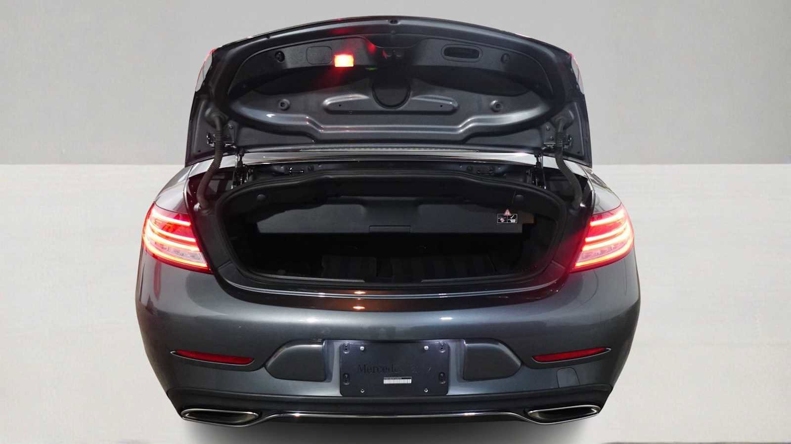 Used 2017 Mercedes-Benz C 300 Cabriolet image 10