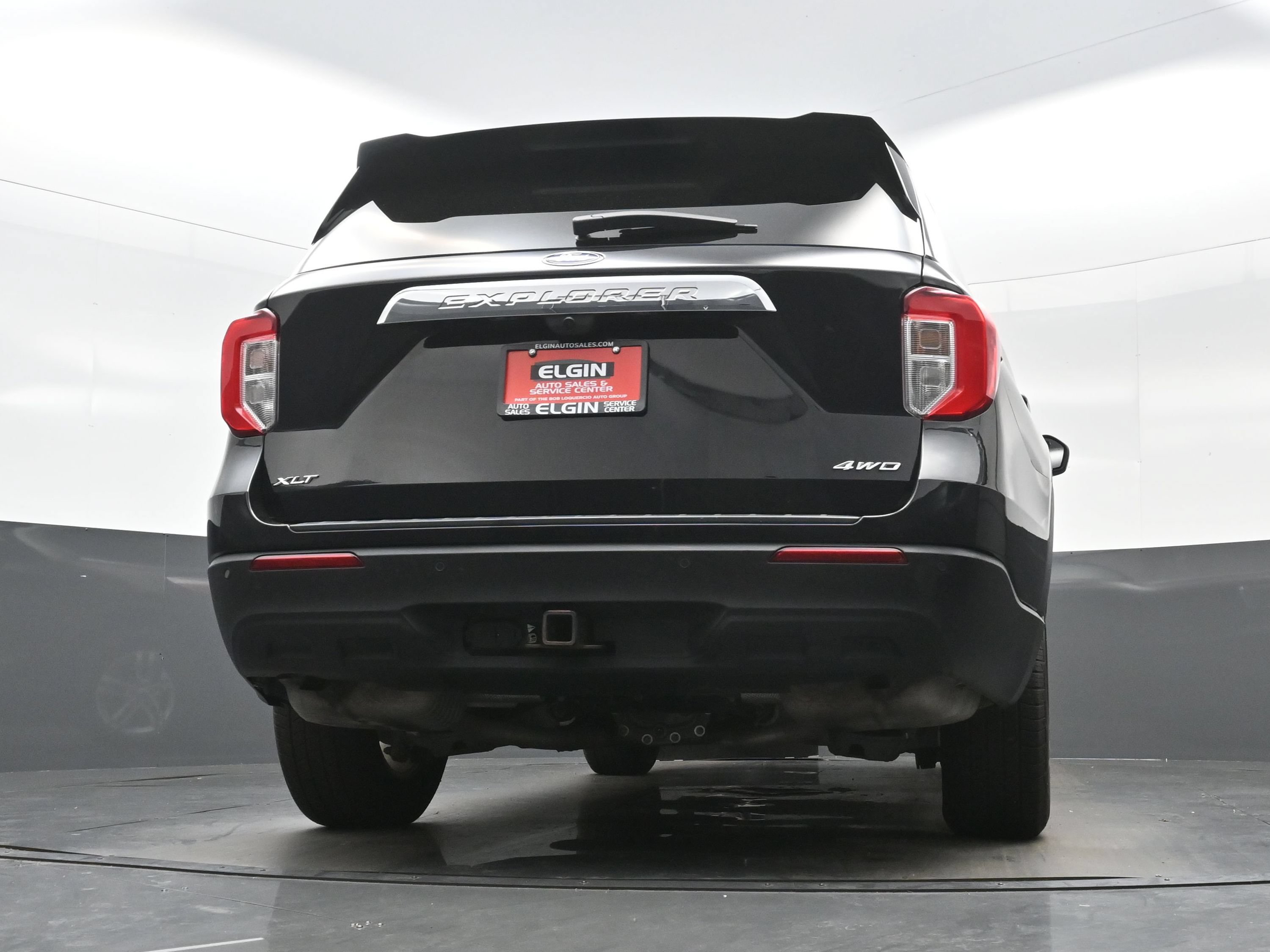 Used 2021 Ford Explorer XLT w/ Class III Trailer Tow Package AWD/4WD image 32