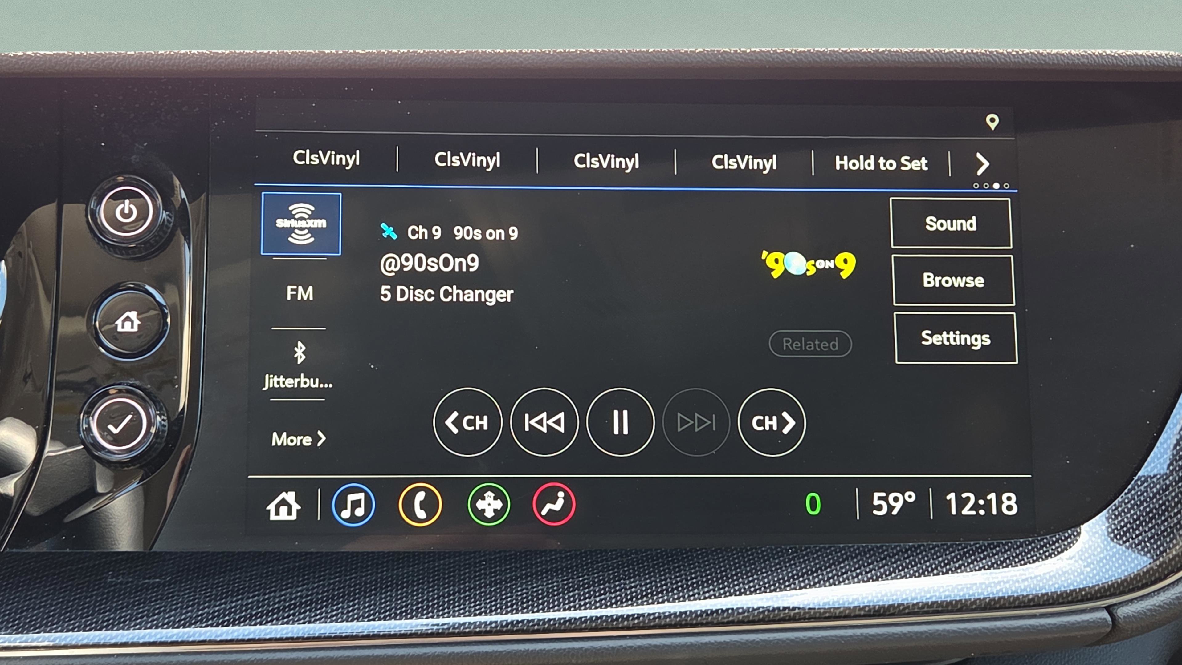 Used 2022 Buick Envision Preferred image 25