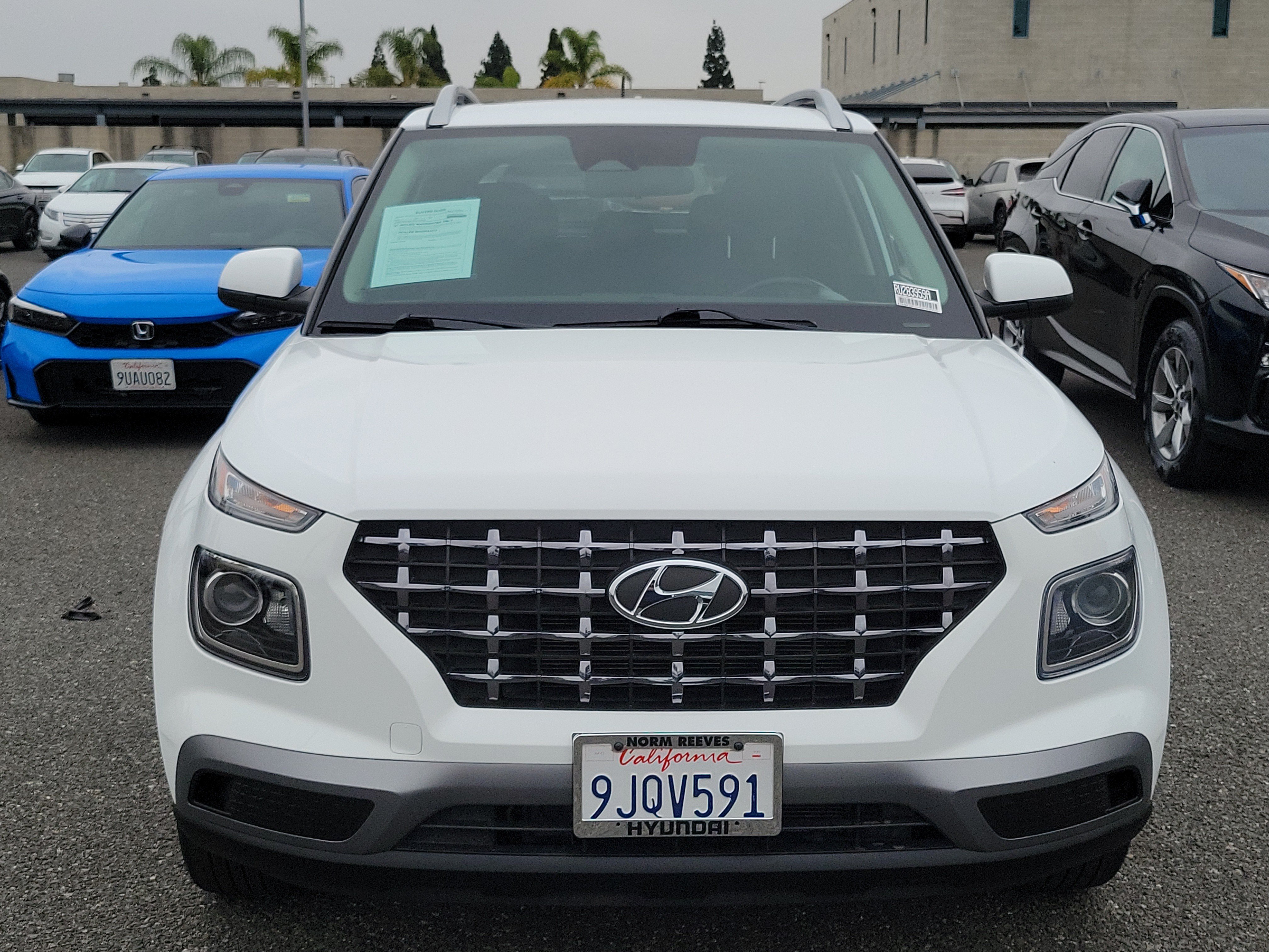 Certified 2024 Hyundai Venue SEL FWD image 6