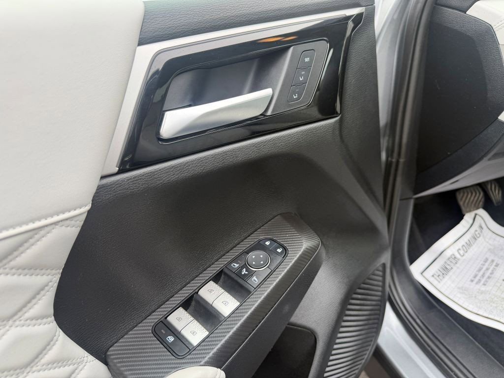 Used 2024 Mitsubishi Outlander SEL AWD/4WD image 10