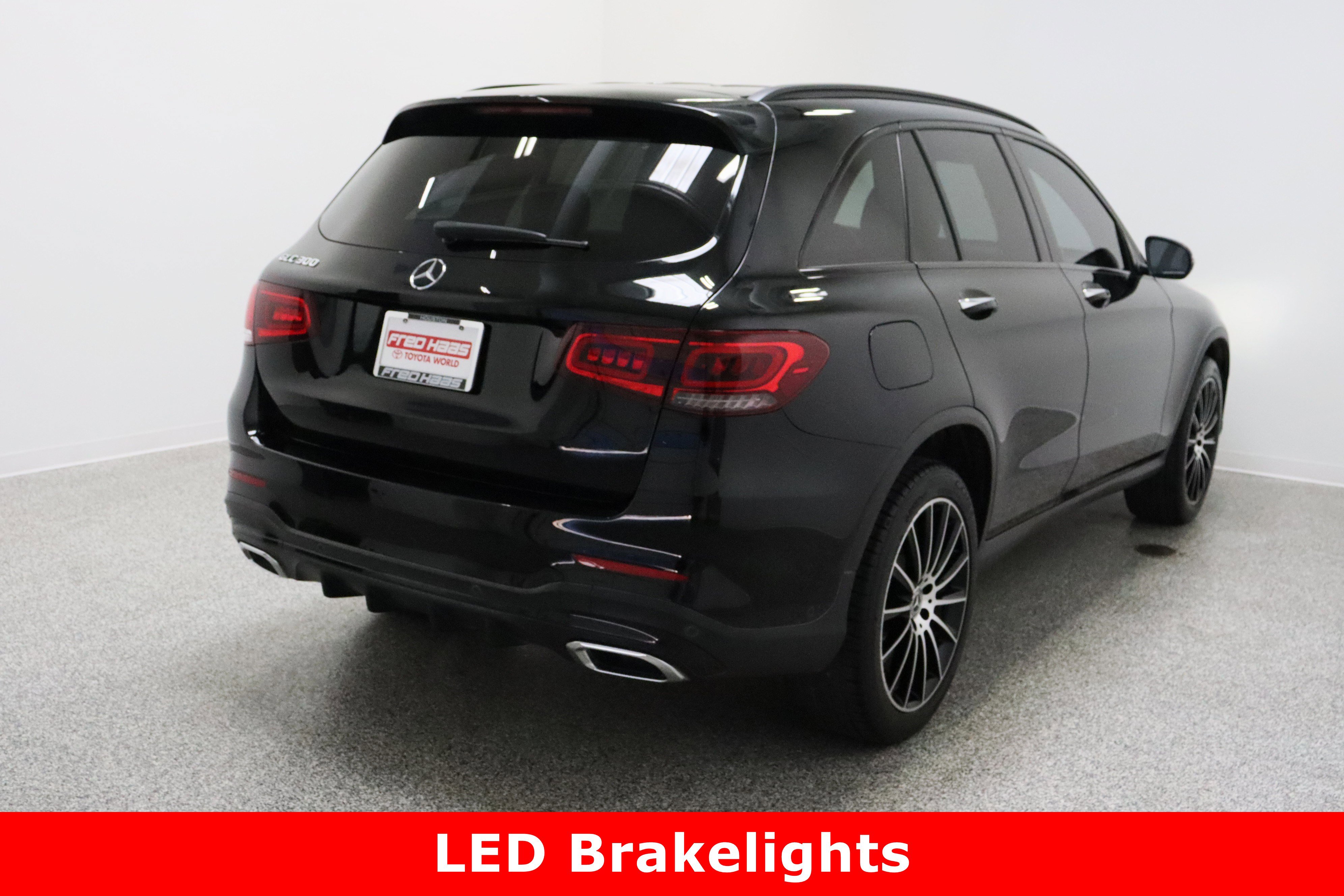 Used 2021 Mercedes-Benz GLC 300 image 7