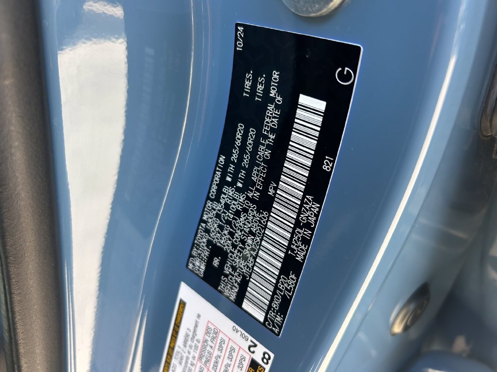 Used 2025 Toyota Land Cruiser AWD/4WD image 10