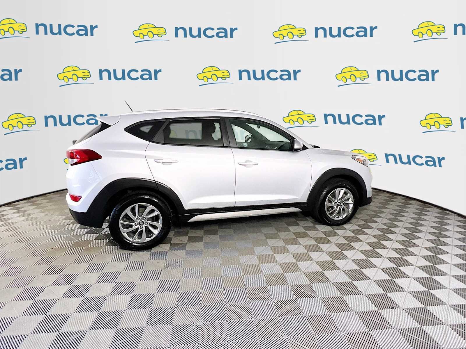 Used 2017 Hyundai Tucson SE AWD/4WD image 8