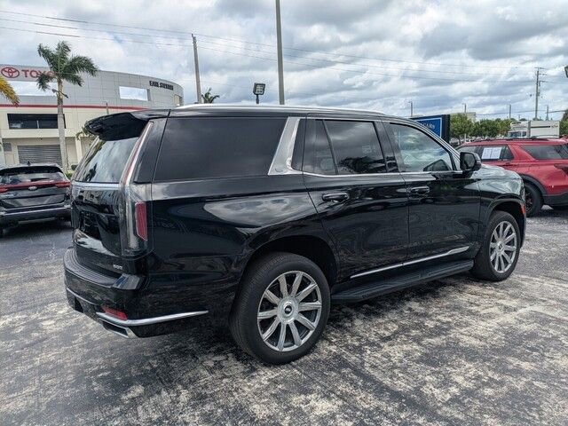 Used 2021 Cadillac Escalade Premium Luxury image 7