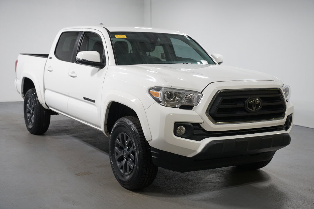 Certified 2023 Toyota Tacoma SR5 w/ Technology Package RWD image 3