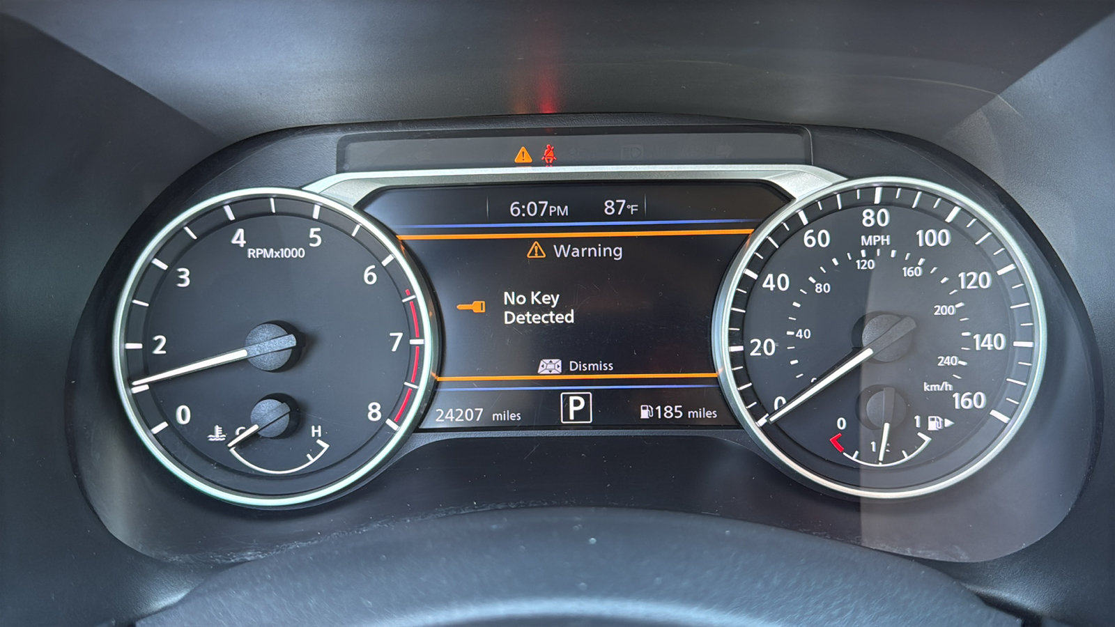 Certified 2022 Nissan Sentra SV FWD image 8