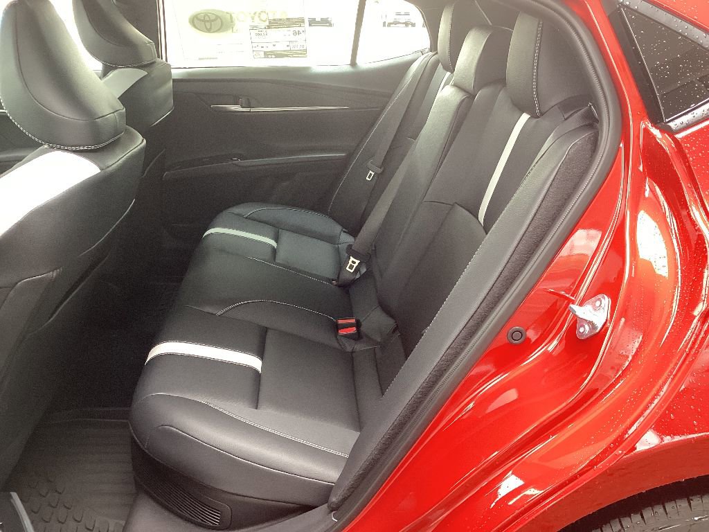 New 2026 Toyota Camry Hybrid image 16