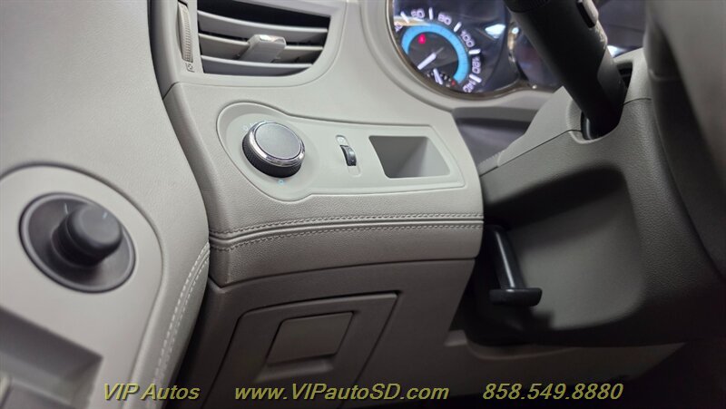 Used 2010 Buick LaCrosse CX FWD image 20