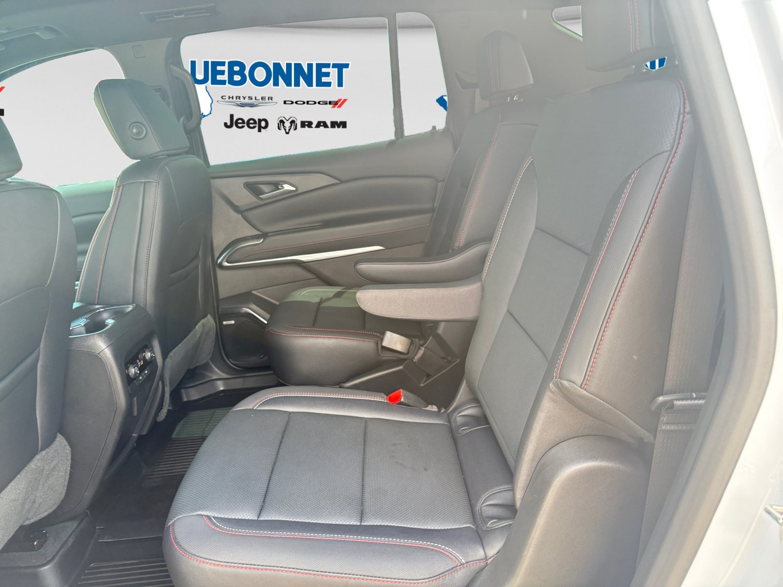 Used 2026 Chevrolet Traverse Z71 w/ Enhanced Driving Package AWD/4WD image 22