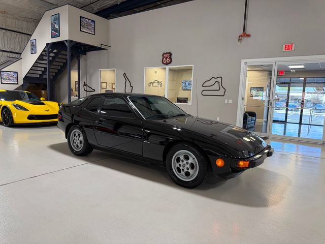 Used 1988 Porsche 924 S RWD image 49