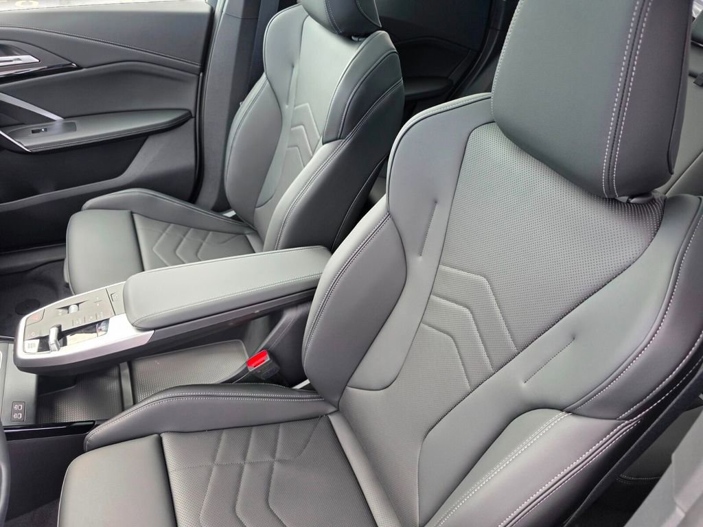 New 2026 BMW X1 xDrive28i w/ Technology Package image 6