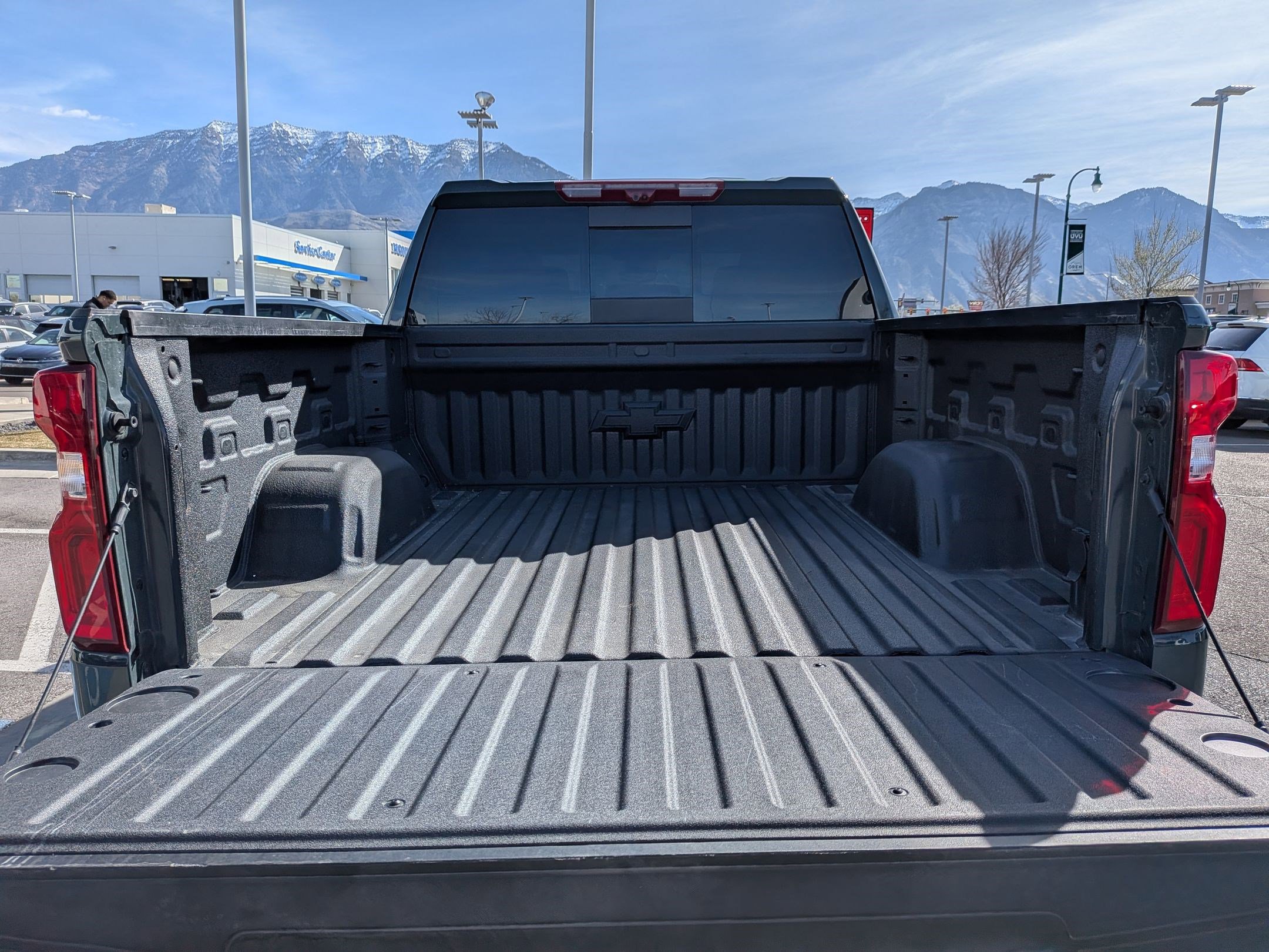 Used 2025 Chevrolet Silverado 1500 ZR2 w/ Technology Package image 33