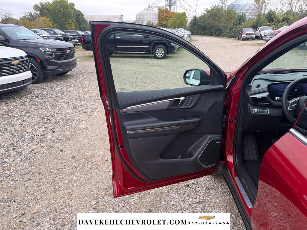 Used 2026 Buick Enclave Preferred w/ Power Package FWD image 9