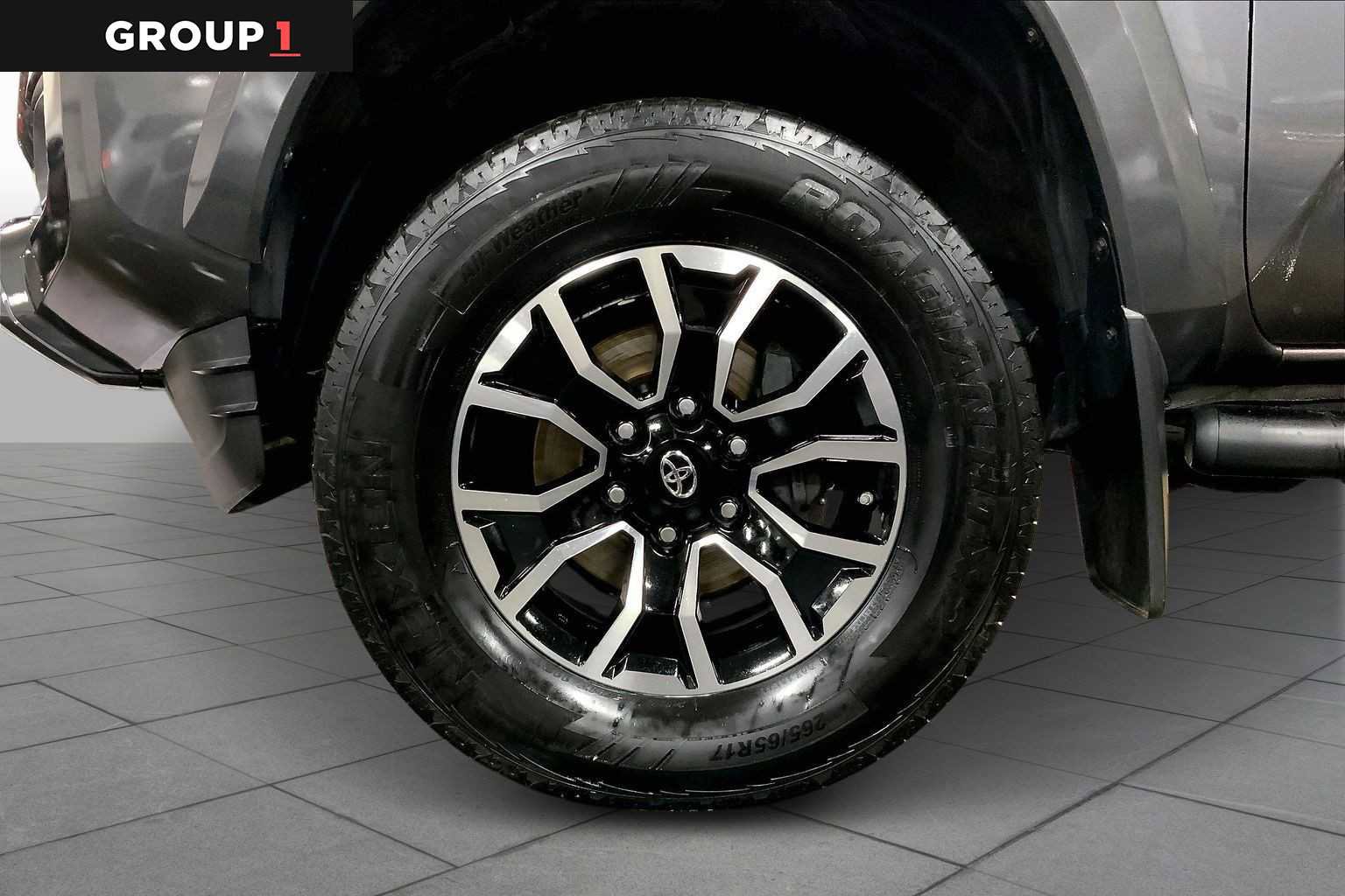 Certified 2020 Toyota Tacoma TRD Sport w/ Technology Package image 11