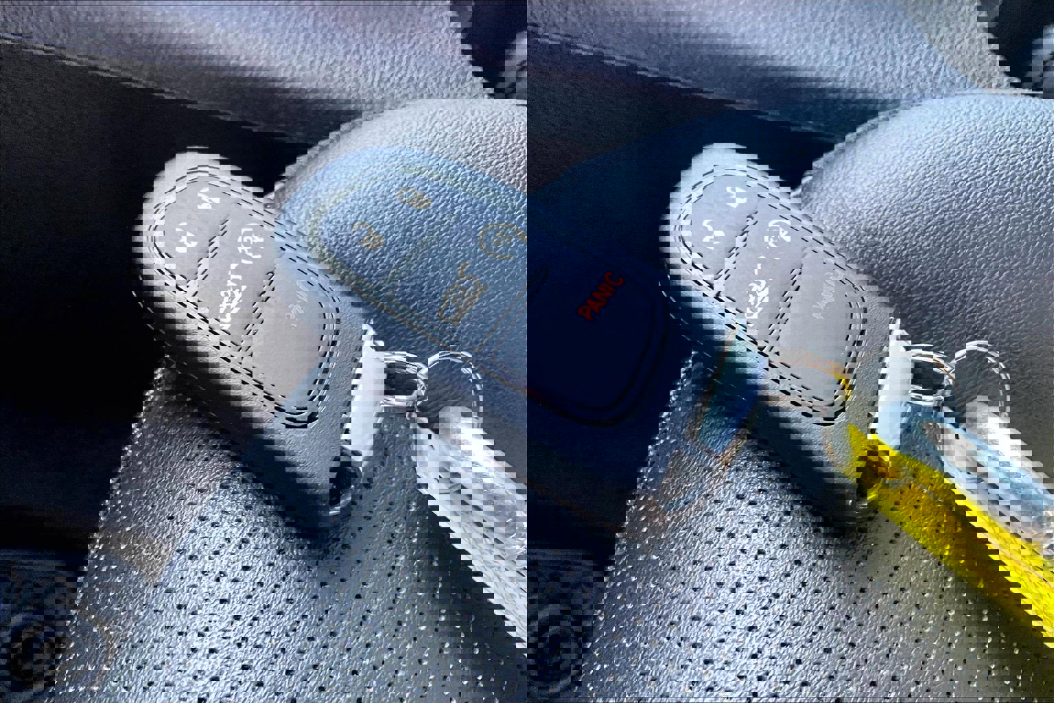 Used 2021 Jeep Cherokee Limited image 11