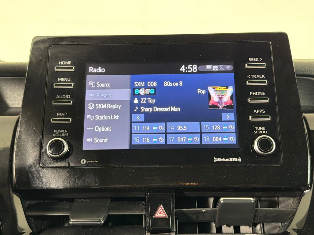 Used 2023 Toyota Camry SE image 28