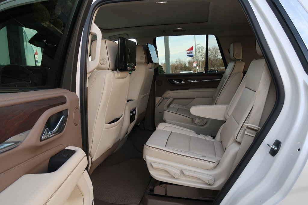 Used 2021 GMC Yukon Denali w/ Denali Ultimate Package image 30