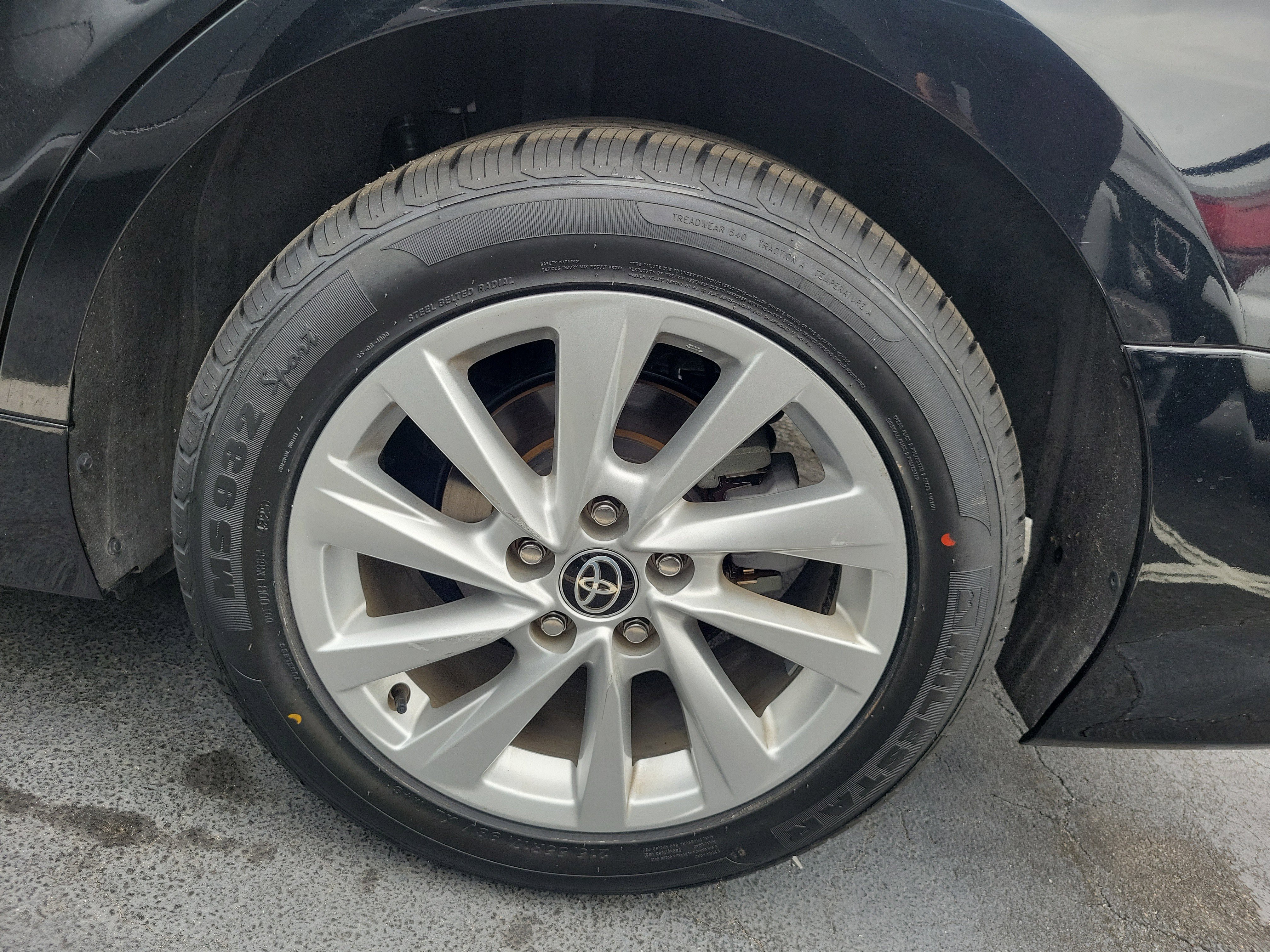 Used 2023 Toyota Camry LE image 29