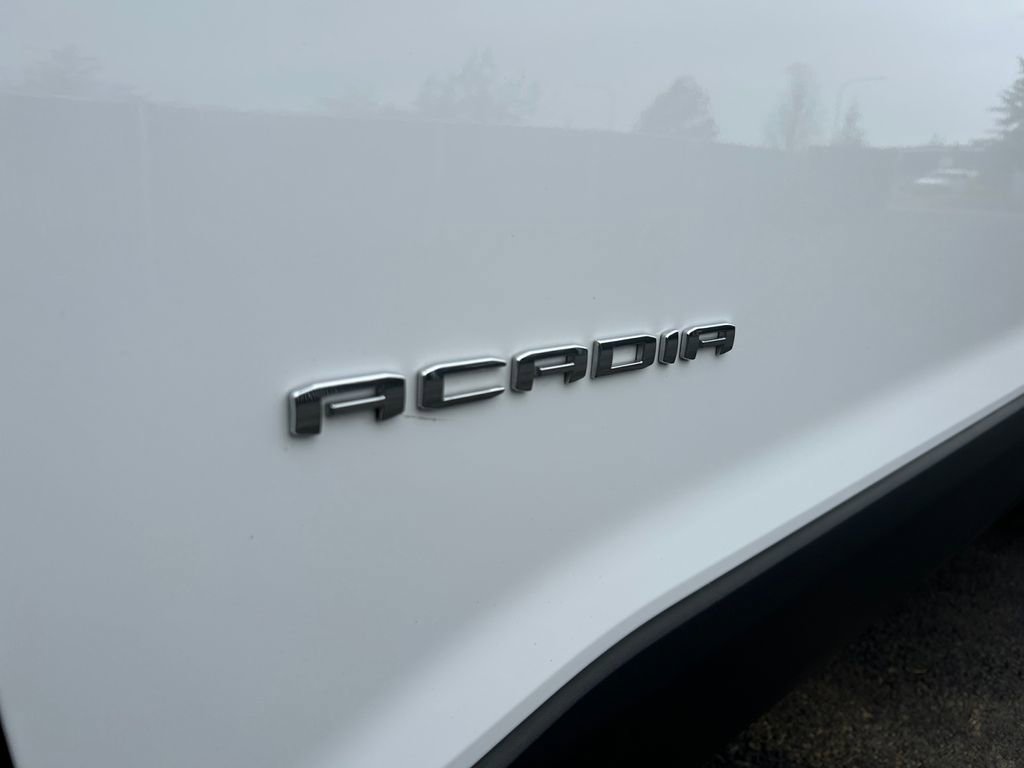 Used 2022 GMC Acadia SLE FWD image 34