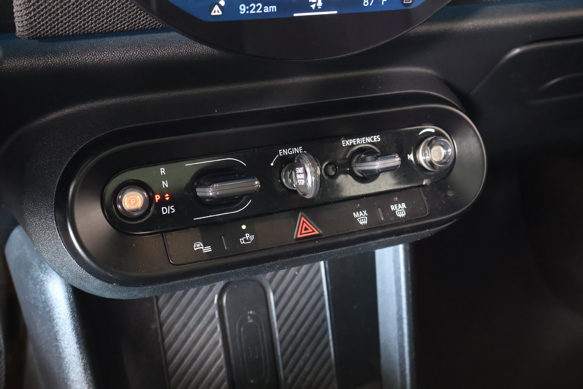 Certified 2025 MINI Cooper S FWD image 9