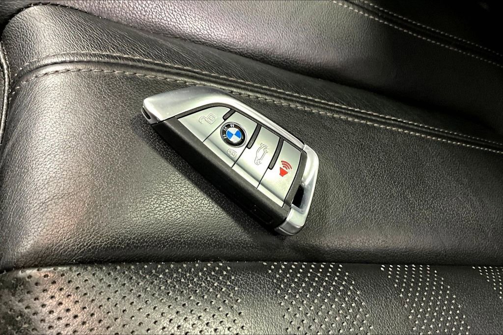 Used 2020 BMW X5 xDrive40i w/ Convenience Package image 13