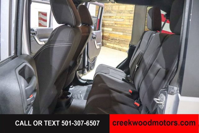 Used 2013 Jeep Wrangler Unlimited Sahara w/ Connectivity Group AWD/4WD image 15