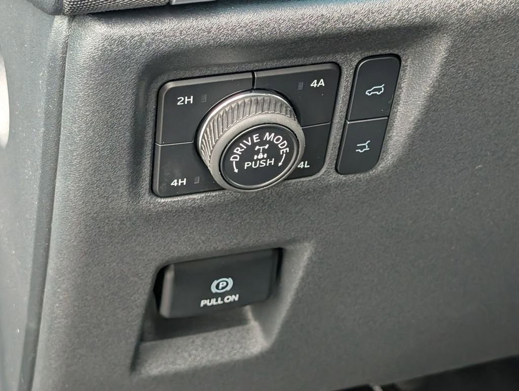 New 2026 Ford Expedition Tremor image 35