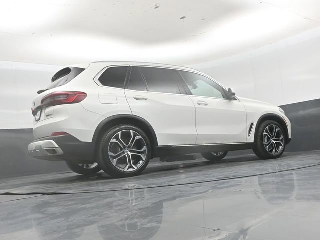 Used 2020 BMW X5 sDrive40i w/ Premium Package RWD image 41