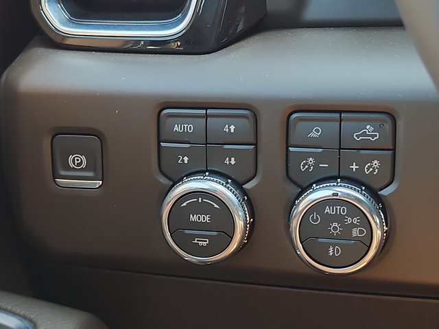 New 2026 GMC Sierra 2500 Denali w/ Denali Reserve Package AWD/4WD image 18