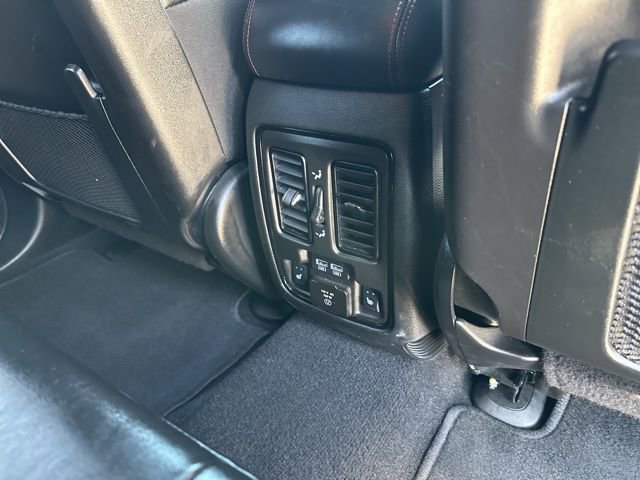 Used 2025 Dodge Durango R/T image 18