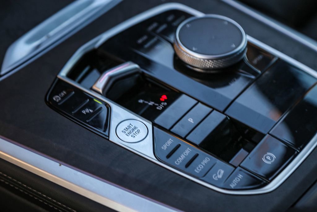 Used 2025 BMW X5 xDrive40i image 18