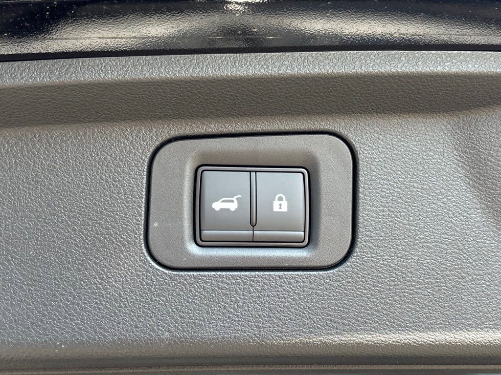 New 2026 INFINITI QX80 Luxe w/ Cargo Package image 18