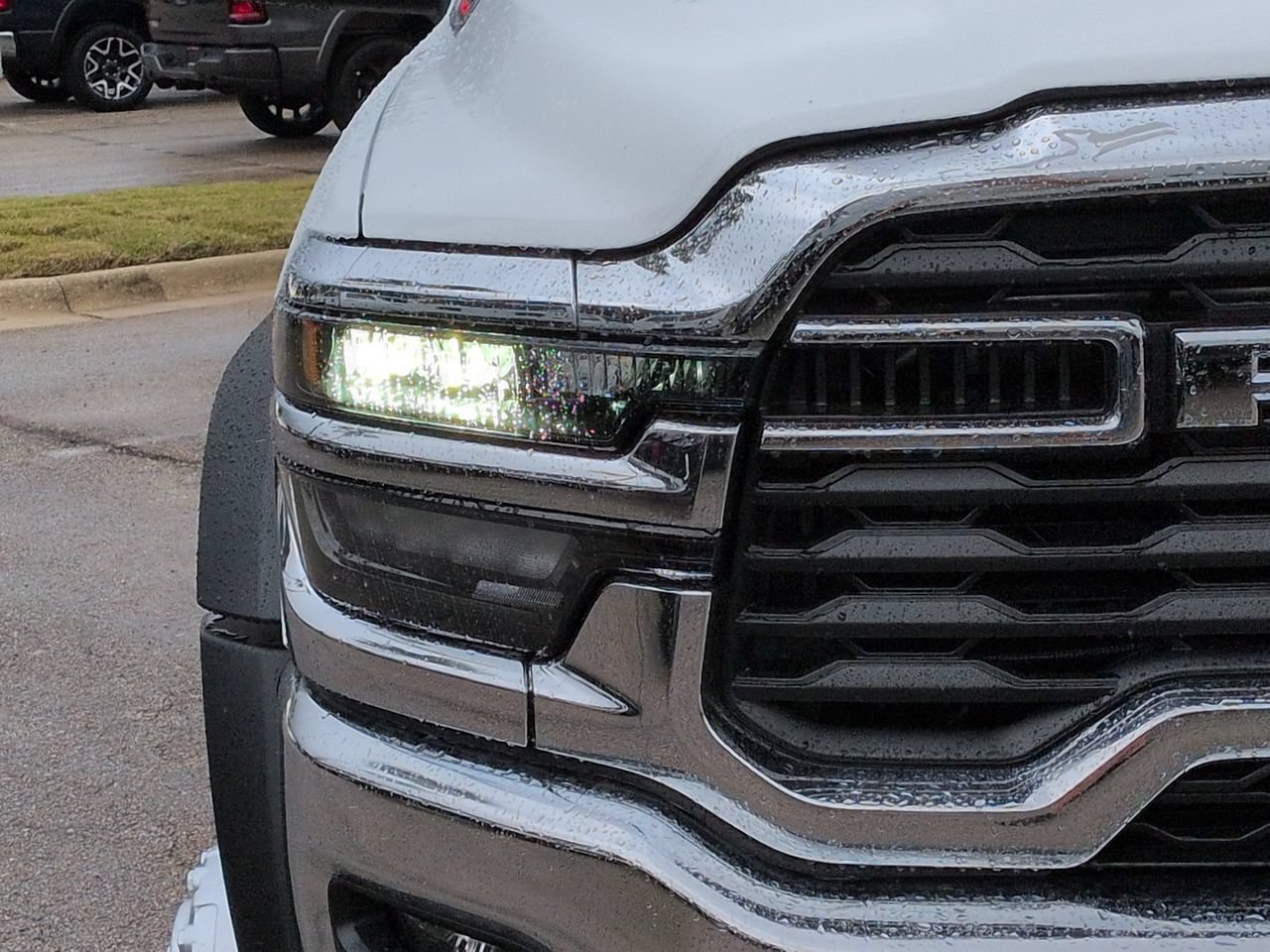 New 2026 RAM 5500 Tradesman w/ Chrome Appearance Group AWD/4WD image 9