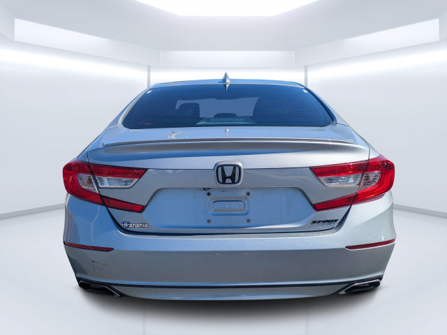 Used 2018 Honda Accord Sport image 4
