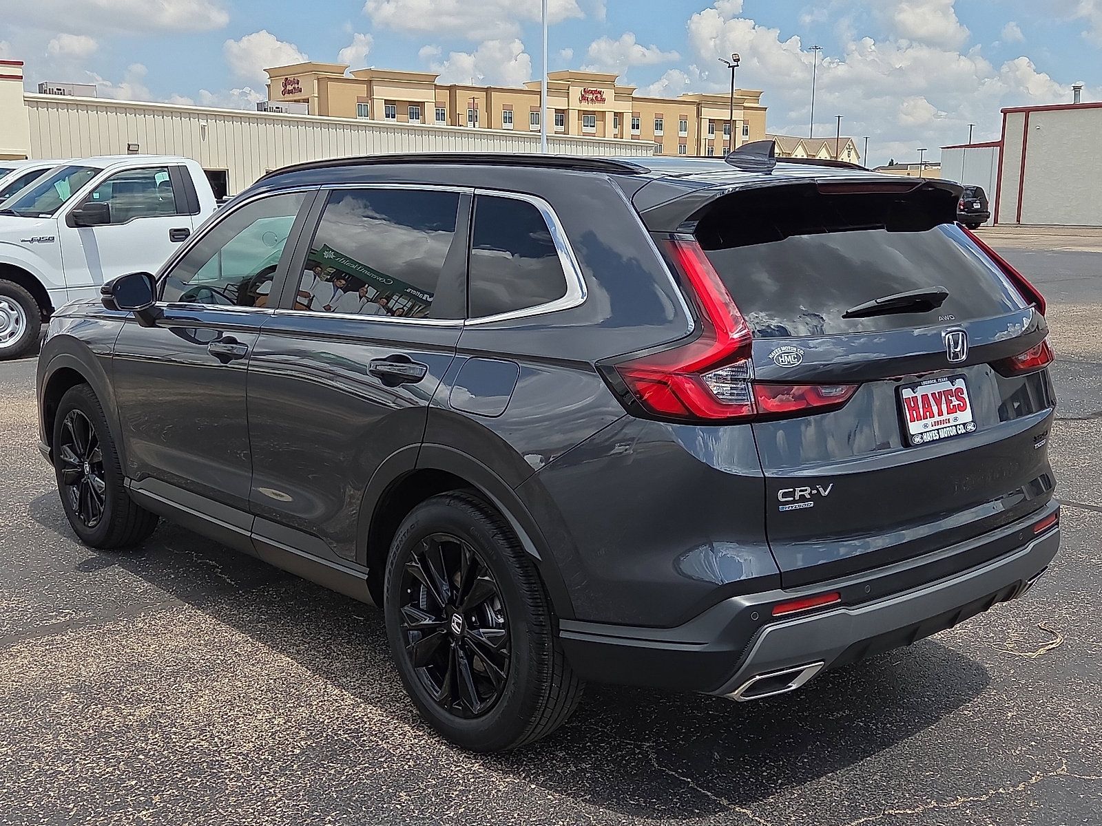 Used 2025 Honda CR-V Sport Touring image 3