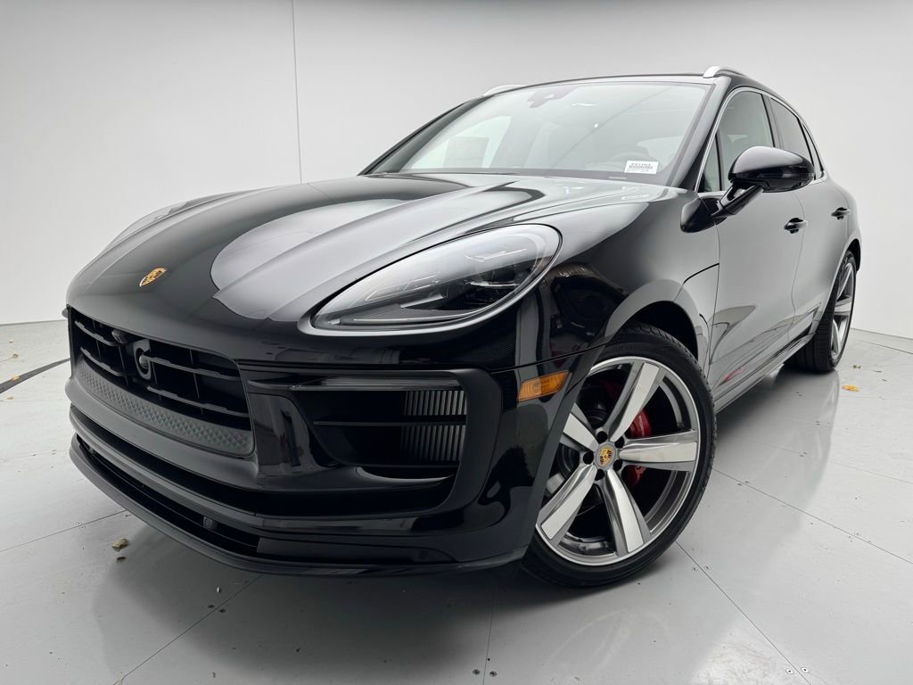 Used 2025 Porsche Macan S image 1