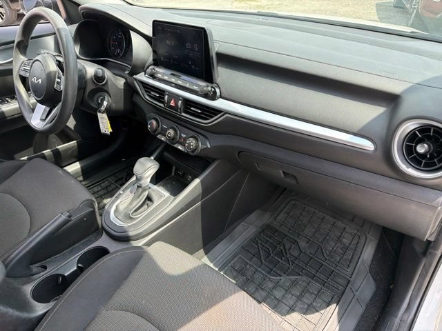 Used 2024 Kia Forte LX FWD image 10