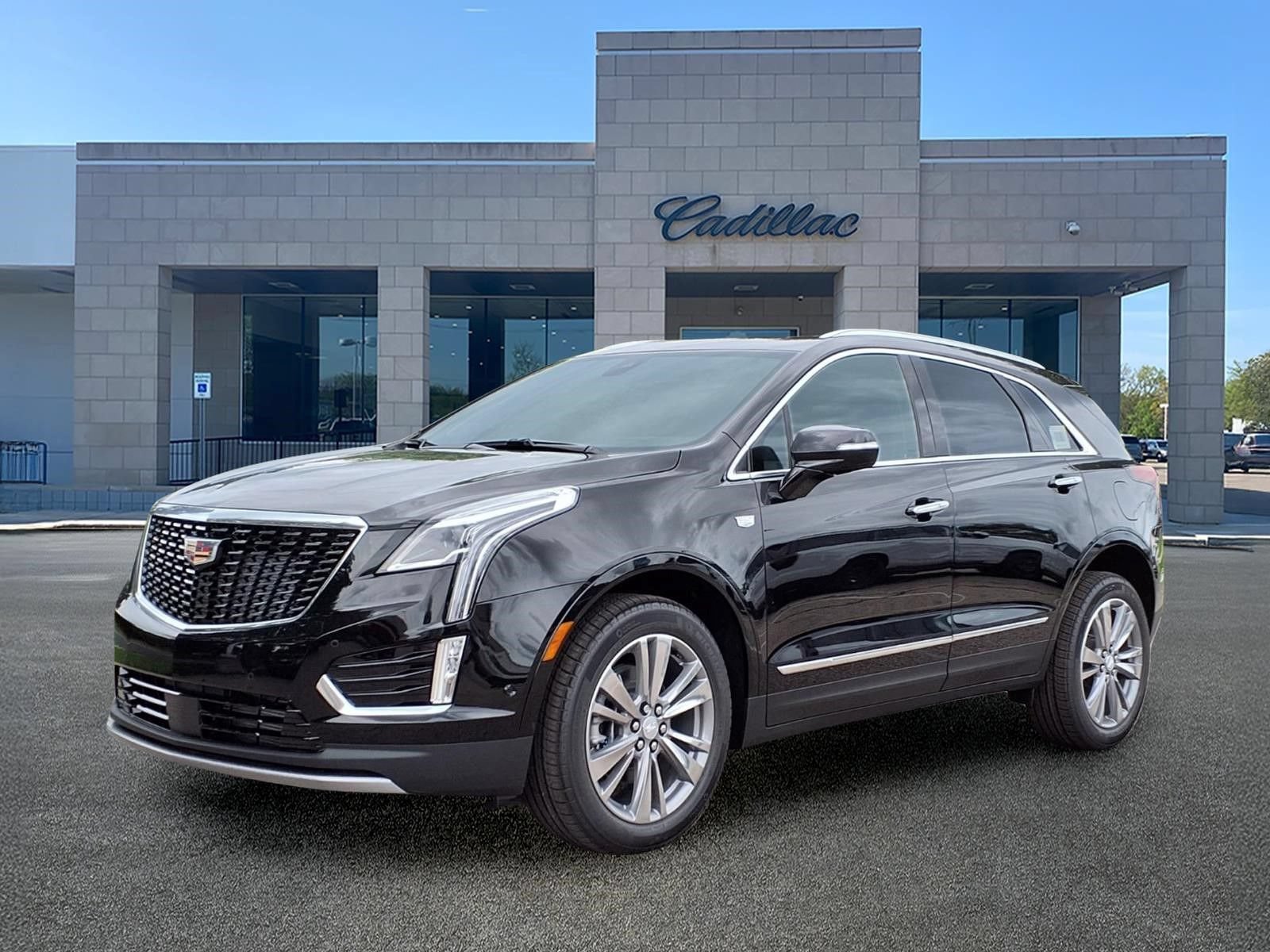 New 2026 Cadillac XT5 Premium Luxury w/ Driver Assist Package