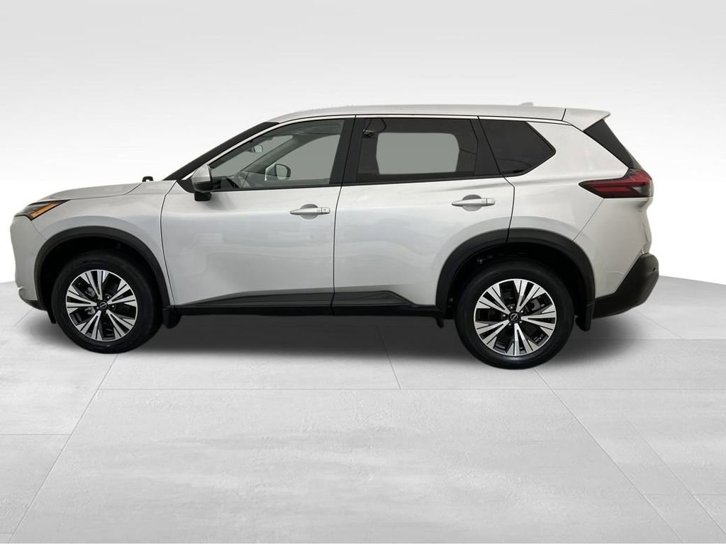 Used 2023 Nissan Rogue SV image 17