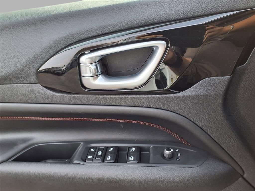 New 2026 Jeep Compass Trailhawk image 16