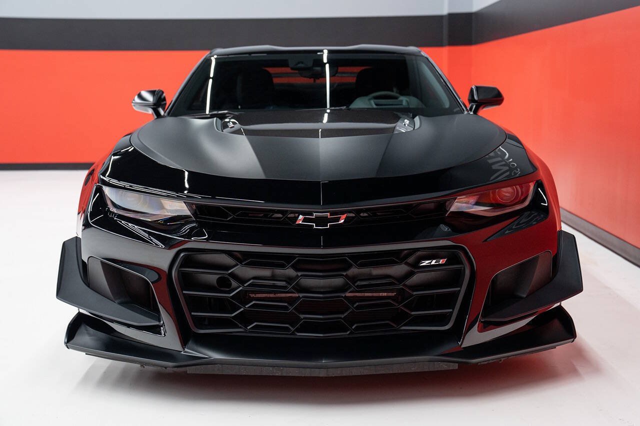 Used 2021 Chevrolet Camaro ZL1 RWD image 51