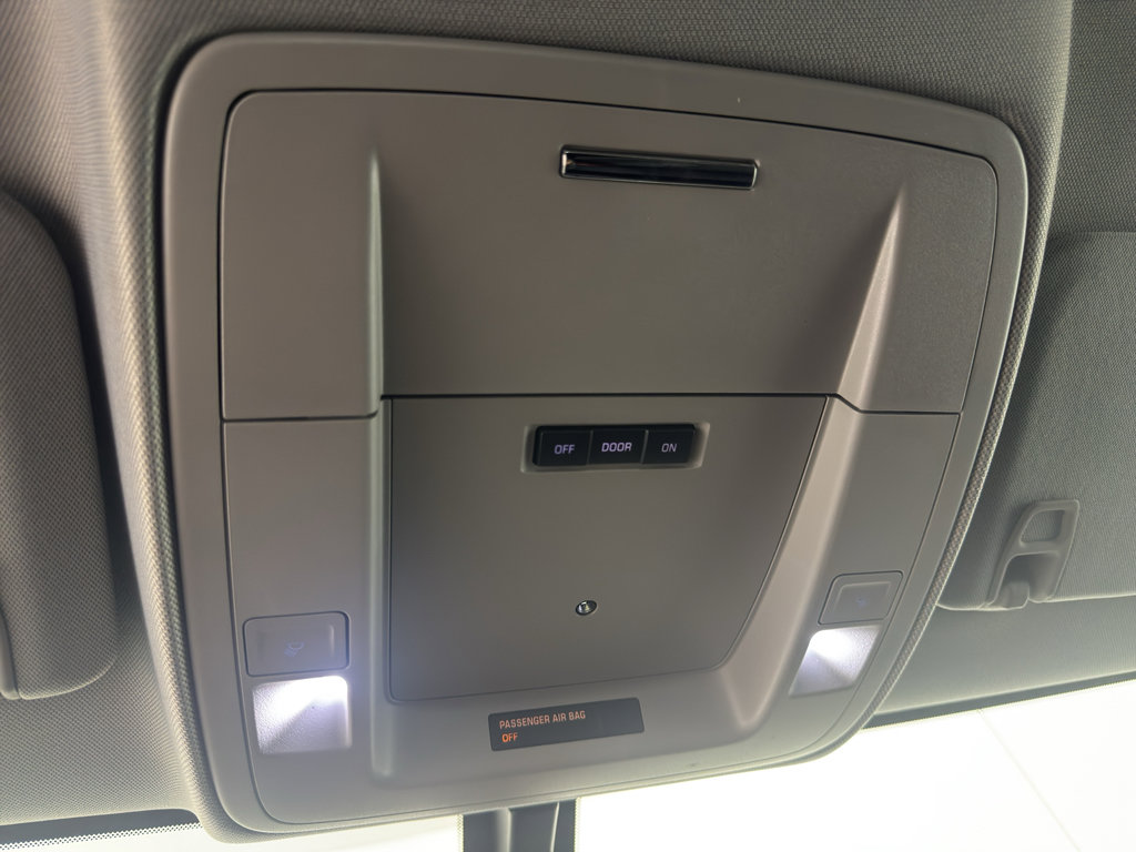 Used 2018 Chevrolet Silverado 1500 LT w/ All Star Edition AWD/4WD image 27