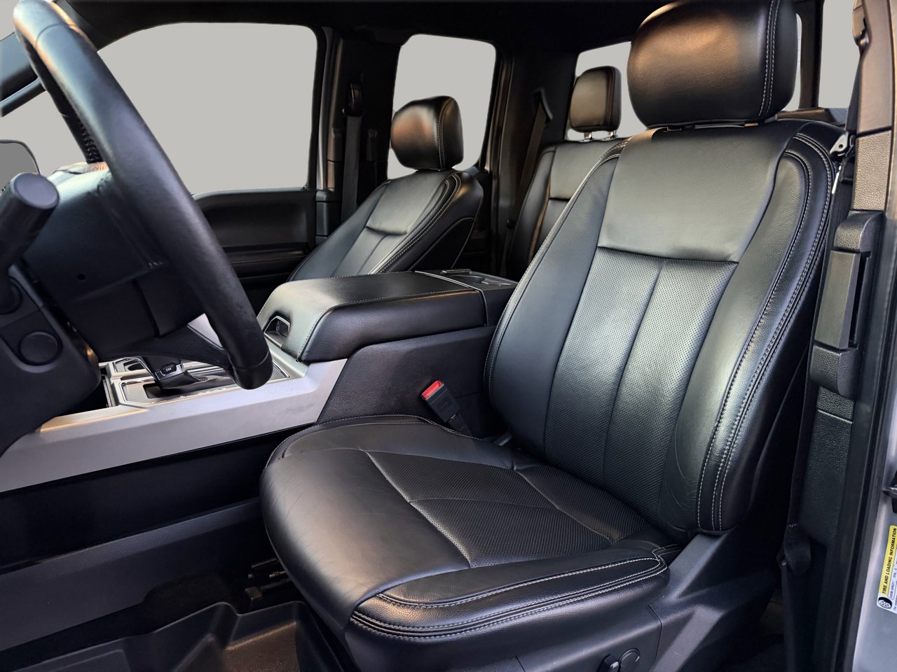 Used 2020 Ford F150 Lariat w/ Equipment Group 502A Luxury image 17