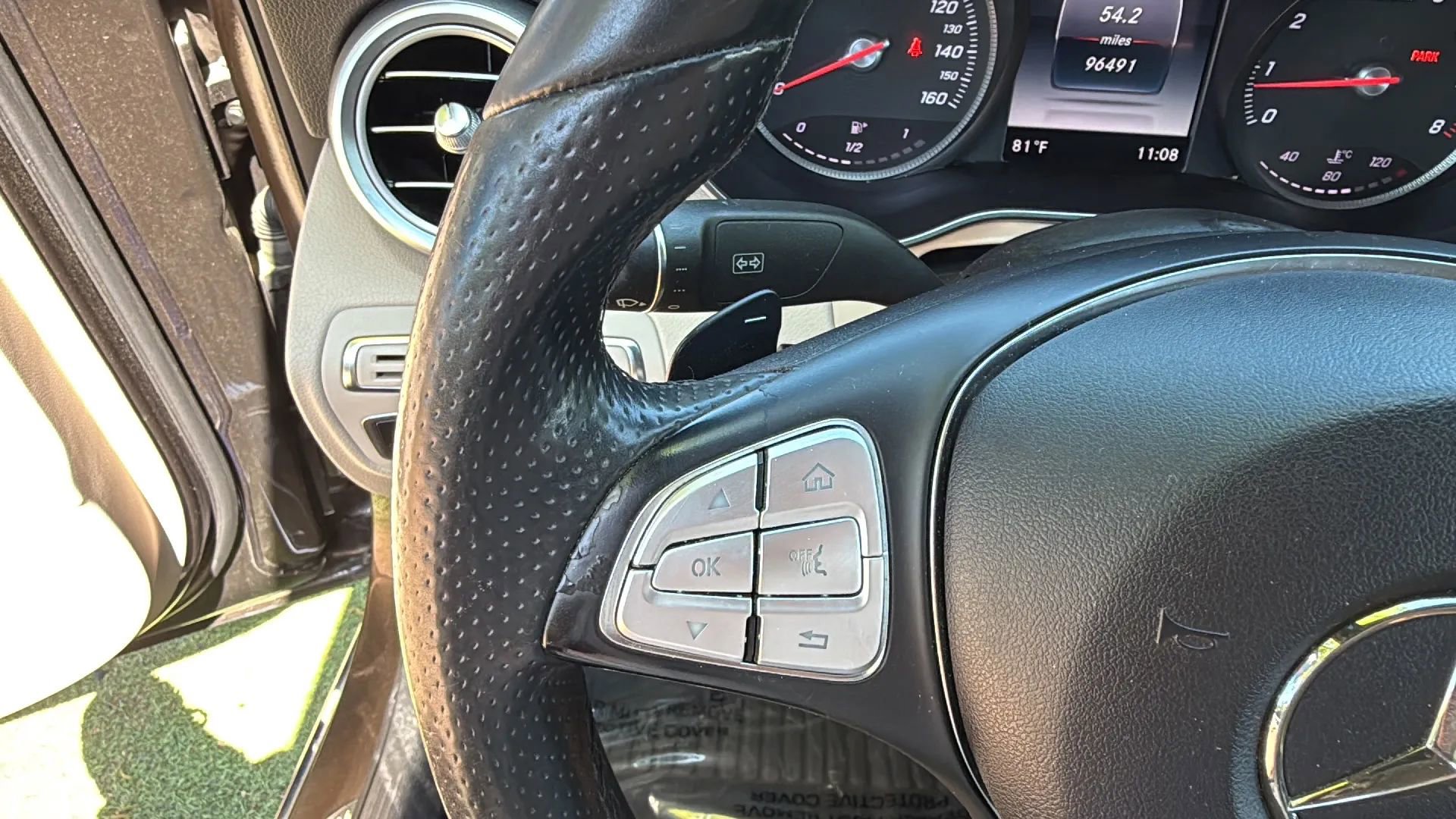 Used 2015 Mercedes-Benz C 300 4MATIC Sedan image 31
